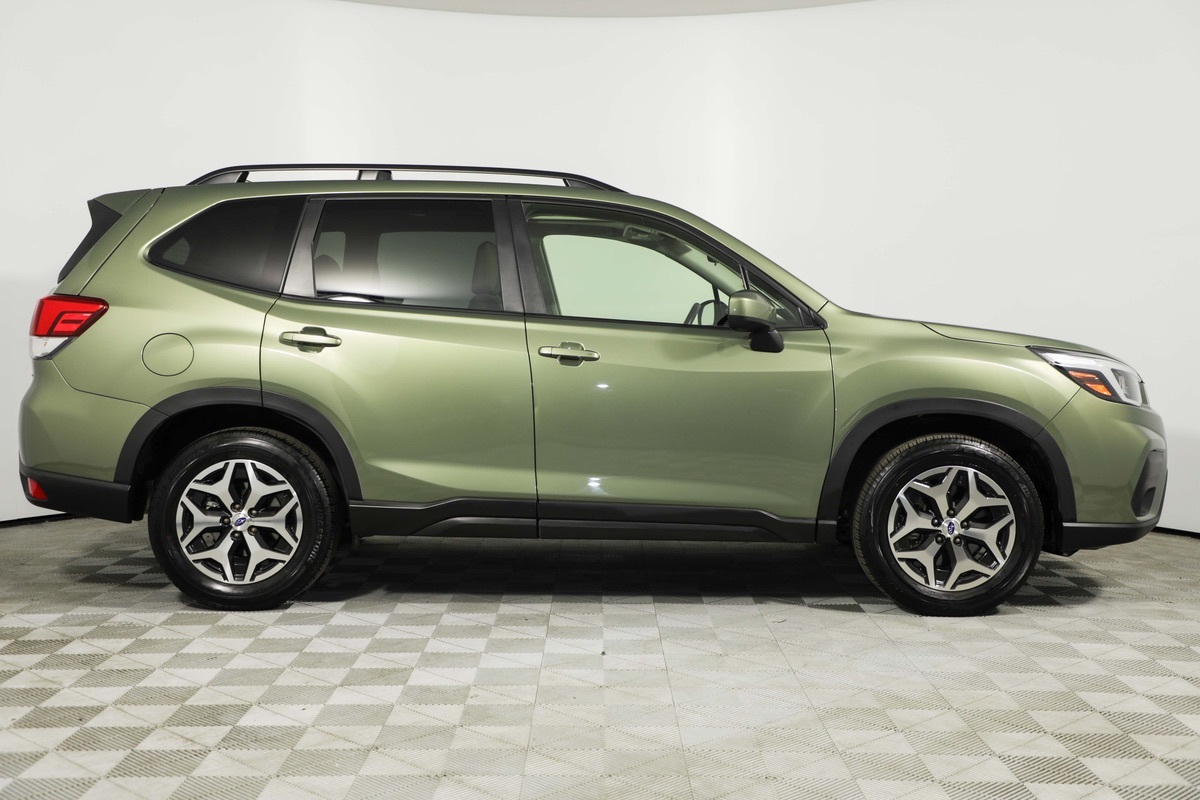 Sold 2020 Subaru Forester Premium in Montclair